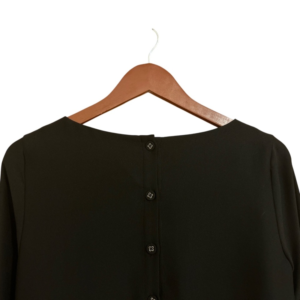Banana Republic Ruffle-Cuff Button- Back Dress - Size 2P - Picture 10 of 14